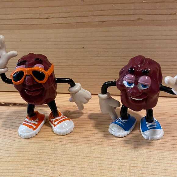 California Raisins figures. 2.5". 7 figures. - Picture 6 of 6